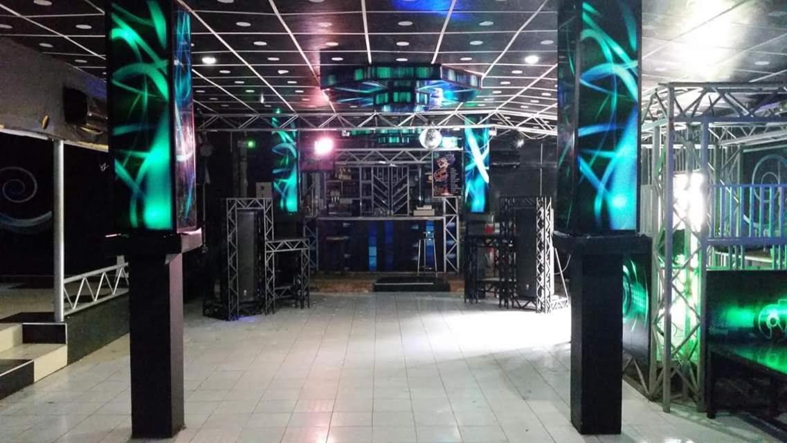 فندق Panorama Rest أنرادابورام المظهر الخارجي الصورة